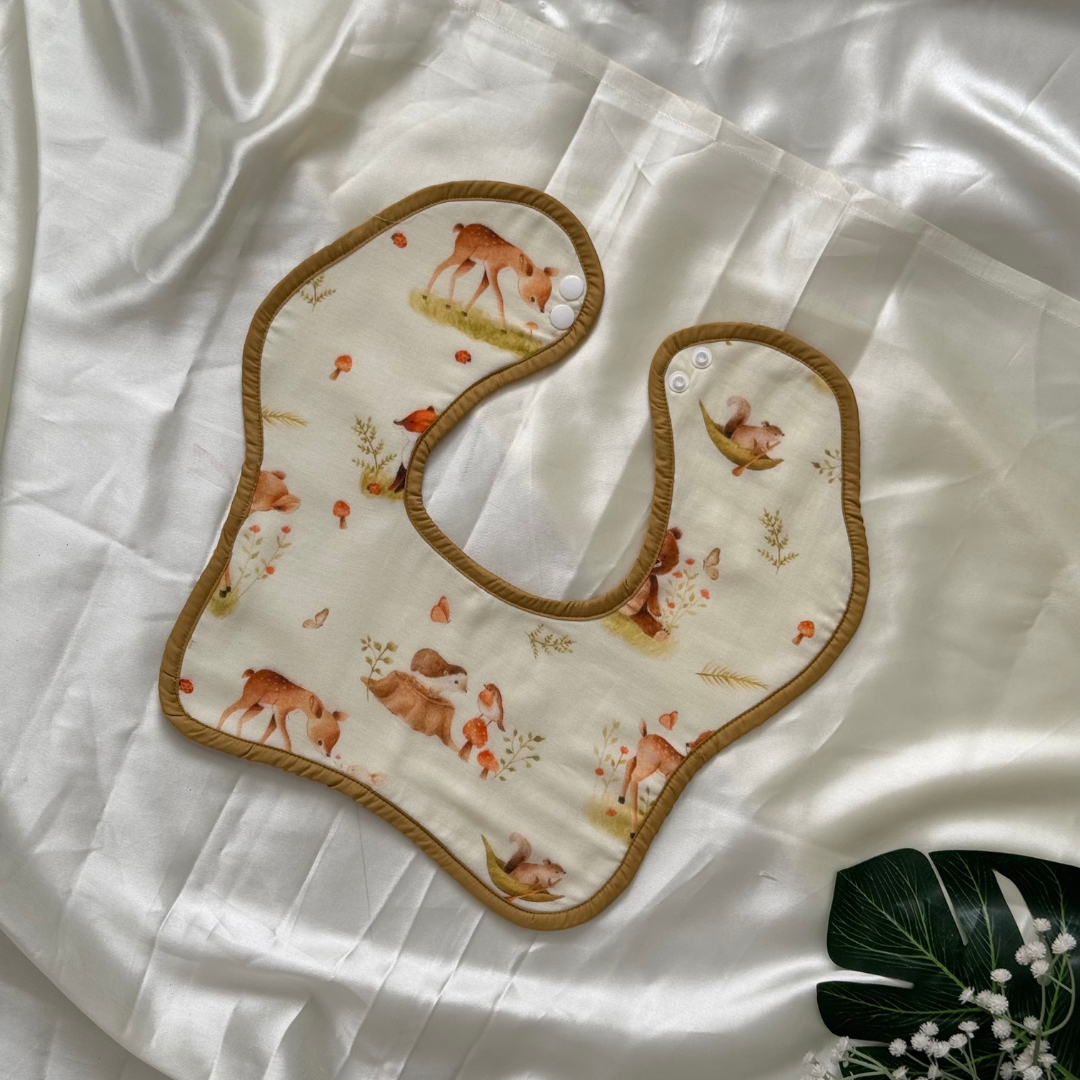 Bunny rides - Muslin Bib ( 6 - 12 Months )